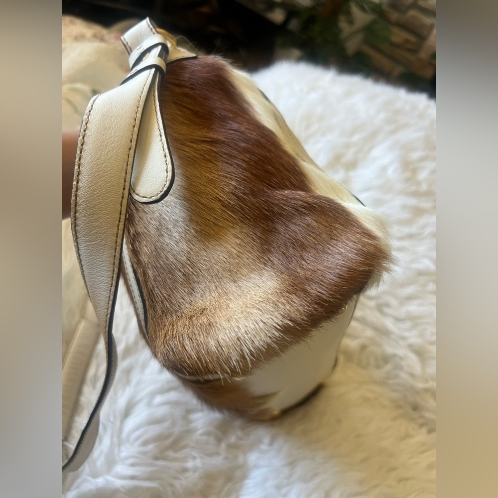 MCM MOCHA LUXE  FUR - Picture 5 of 13
